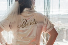 01-Wedding-2019-Kim-and-Alan-preparing-bride-ONLINE-1039